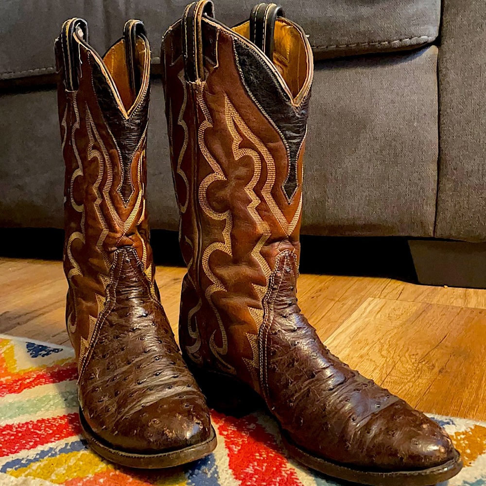 Original Tony Lama boots. Vintage Ostrich skin boots. ORIGINAL .465